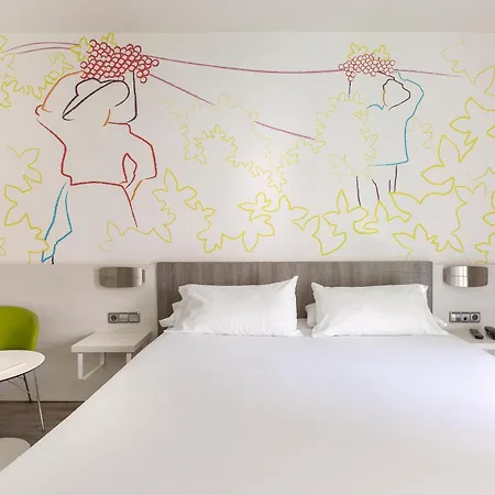 Ibis Styles Madrid Prado Hotel Exterior photo